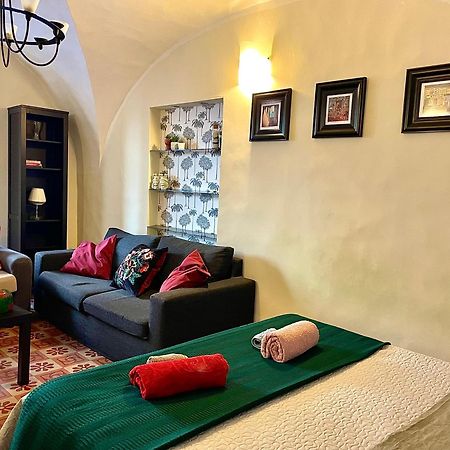 Dream Home - Lovely Space In The Heart Of Катанія Екстер'єр фото
